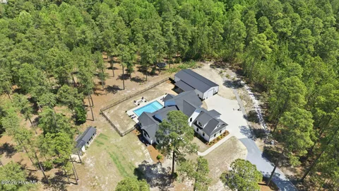 $1,395,000 | 655 Tufts Vista, Jackson Springs, NC 27281