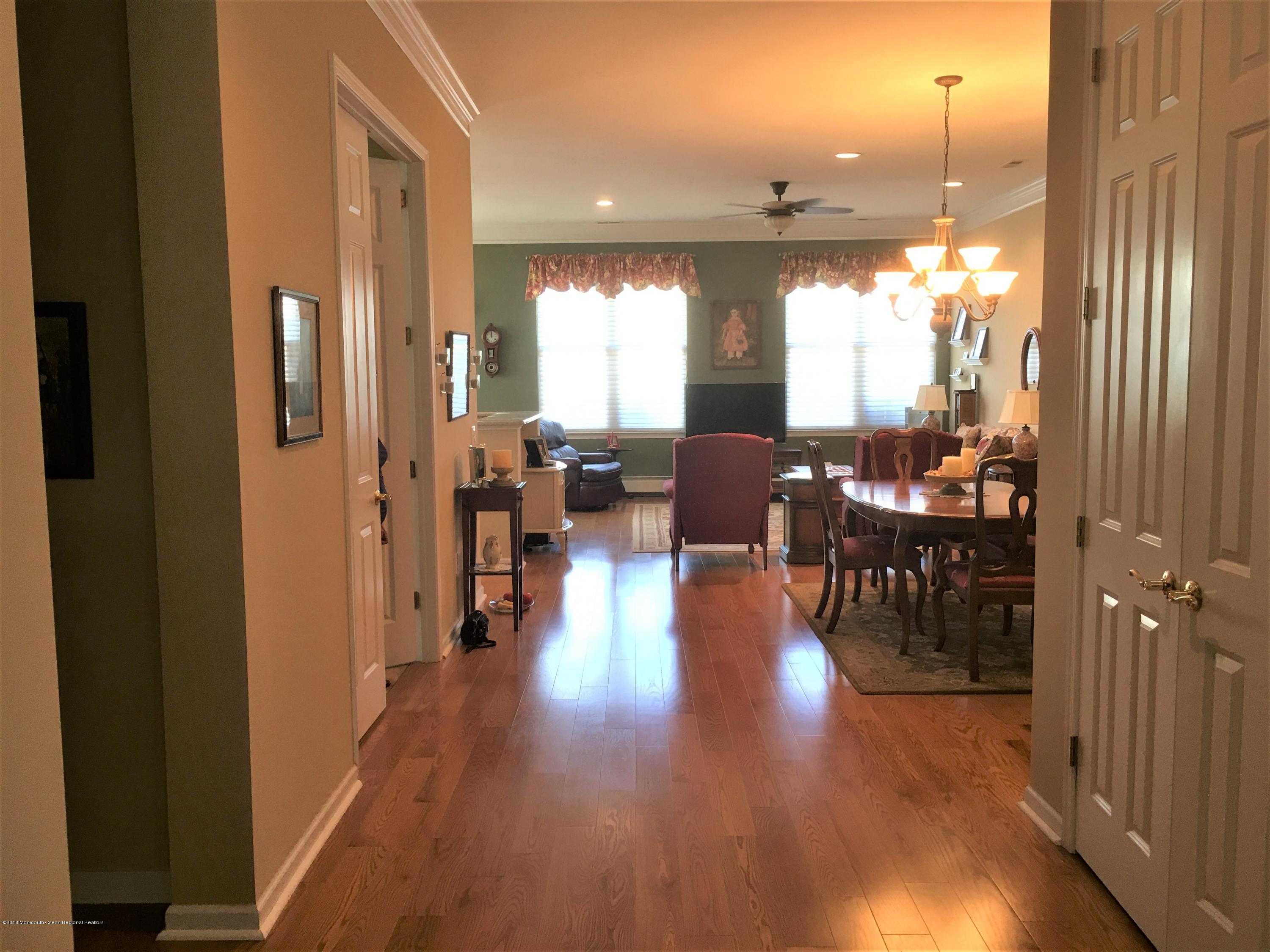 18 Muirfield Road Jackson, NJ 08527 - Photo 11 of 42 IMG_2613