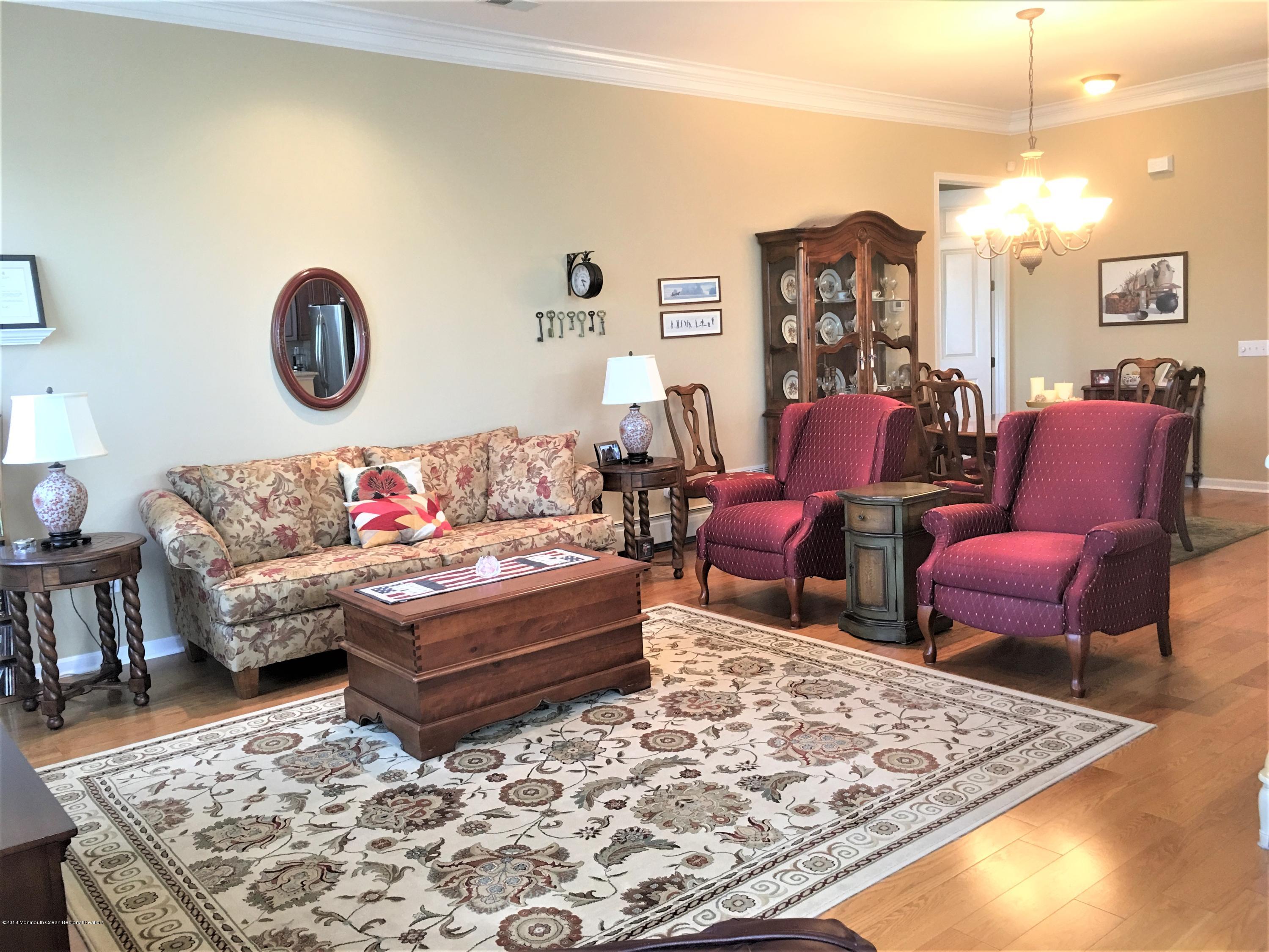 18 Muirfield Road Jackson, NJ 08527 - Photo 3 of 42 IMG_2616