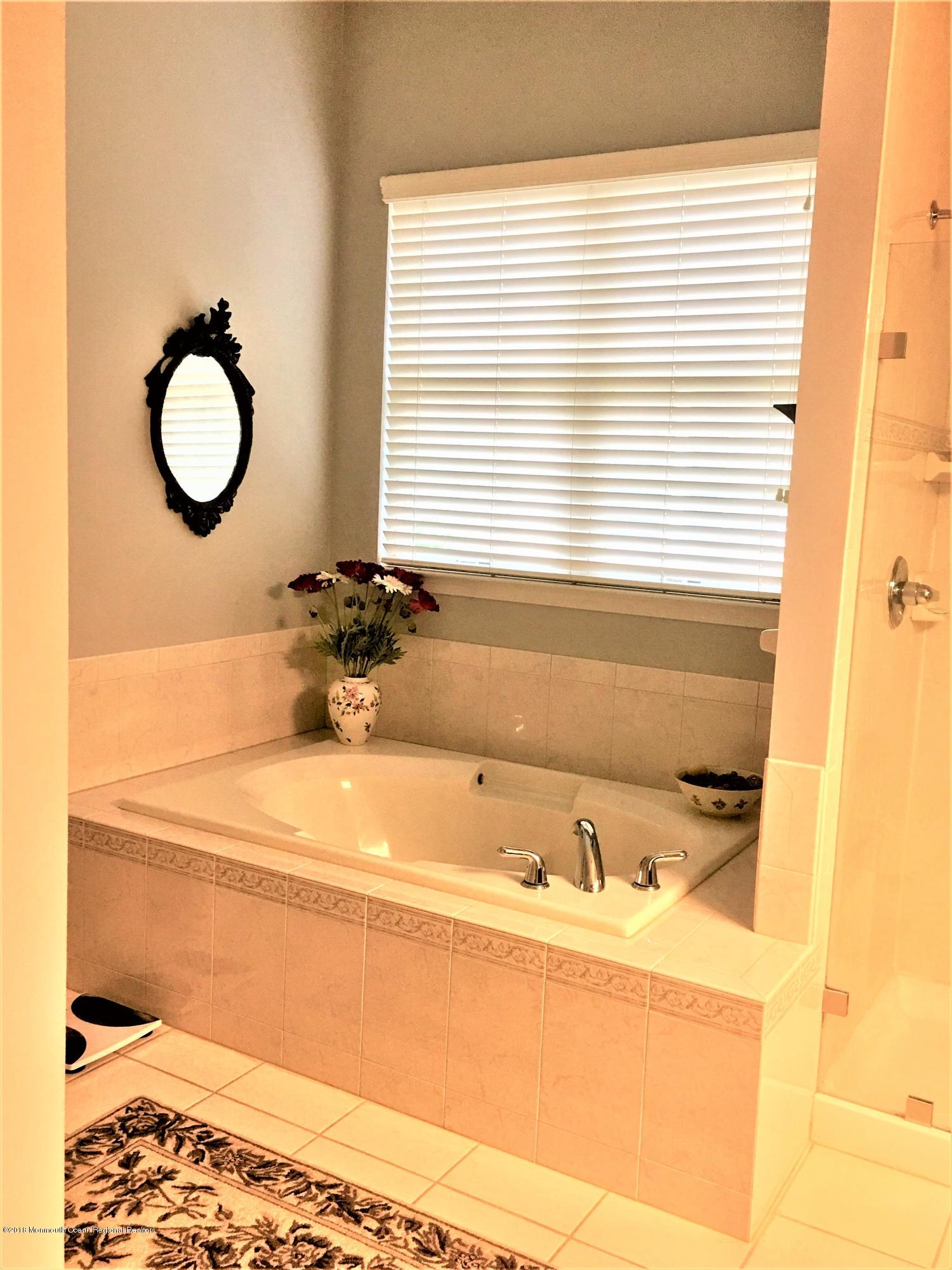18 Muirfield Road Jackson, NJ 08527 - Photo 24 of 42 IMG_E2555