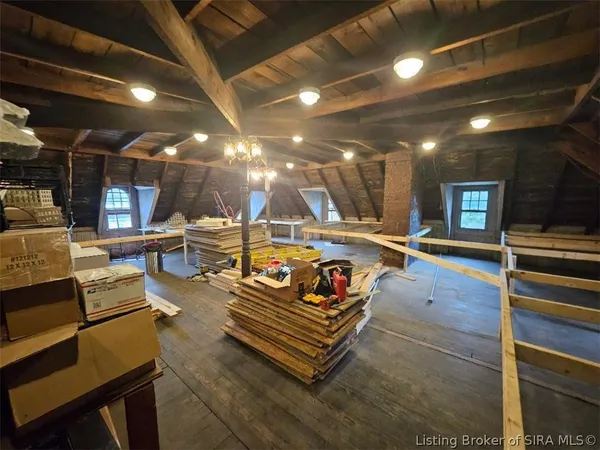 $550,000 | 524 North Capitol Avenue, Corydon, IN 47112