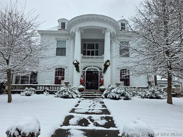 $550,000 | 524 North Capitol Avenue, Corydon, IN 47112