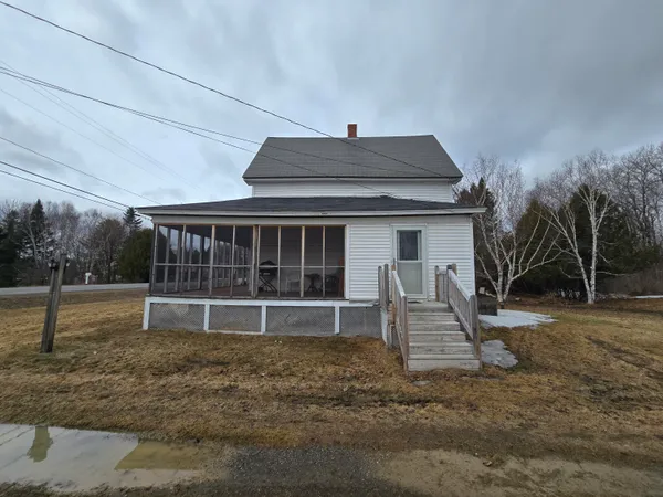 $129,900 | 465 Washburn Road, Washburn, ME 04786