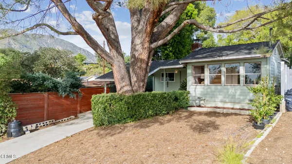 $849,000 | 11060 Plainview Avenue, Tujunga, CA 91042