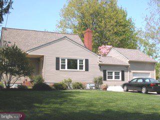 15 Brandon Road West Pennington, NJ 08534 - Photo 1 of 6