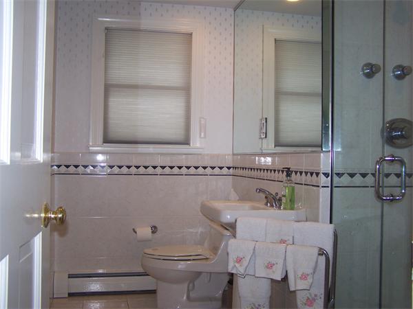 13 Bourne Road Easton, MA 02356 - Photo 16 of 30 Gallery Image 16