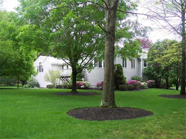 13 Bourne Road Easton, MA 02356 - Photo 7 of 30 Gallery Image 7