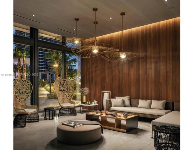 $1,150,000 | 88 Southwest 7th Street, Unit 3403, Miami, FL 33130