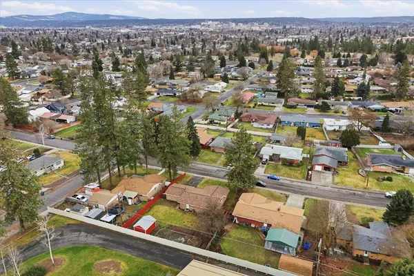 $455,000 | 1808 West Kiernan Avenue, Spokane, WA 99205