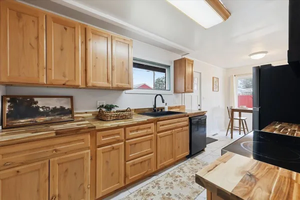 $455,000 | 1808 West Kiernan Avenue, Spokane, WA 99205