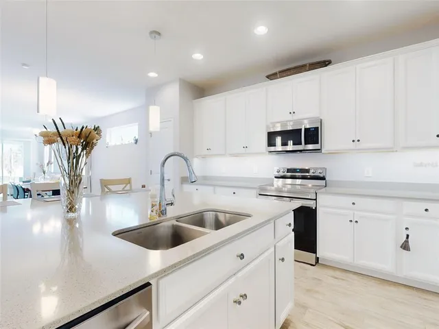 $520,000 | 962 Compass Landing Avenue, Orange City, FL 32763