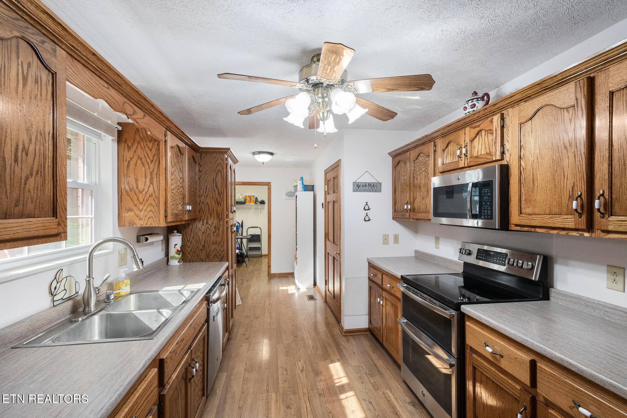 171 Cherokee Circle Ten Mile, TN 37880 - Photo 11 of 45 171 Cherokee Cir-19