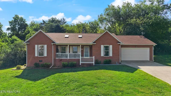$449,900 | 171 Cherokee Circle, Ten Mile, TN 37880