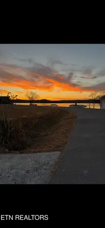 $449,900 | 171 Cherokee Circle, Ten Mile, TN 37880