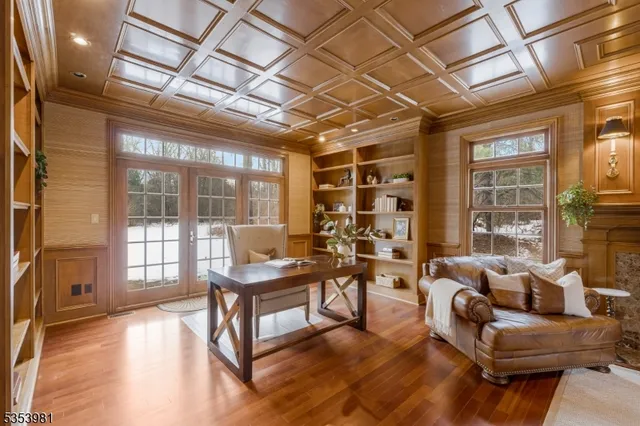 $2,095,000 | 45 Butternut Lane, Bernards, NJ 07920