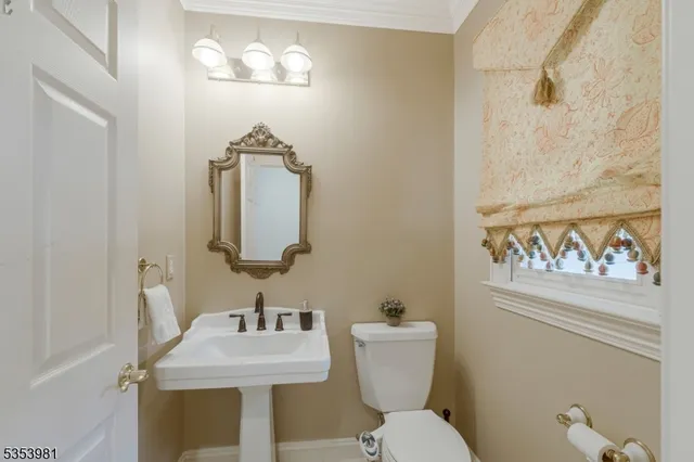 $2,095,000 | 45 Butternut Lane, Bernards, NJ 07920