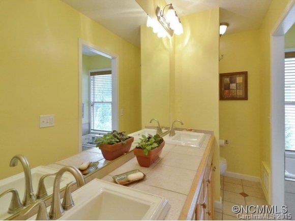 118 Dalya Road Swannanoa, NC 28778 - Photo 13 of 25 Gallery Image 13