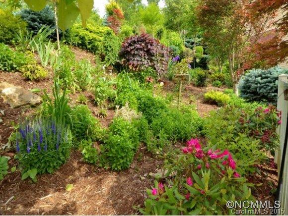 118 Dalya Road Swannanoa, NC 28778 - Photo 20 of 25 Gallery Image 20