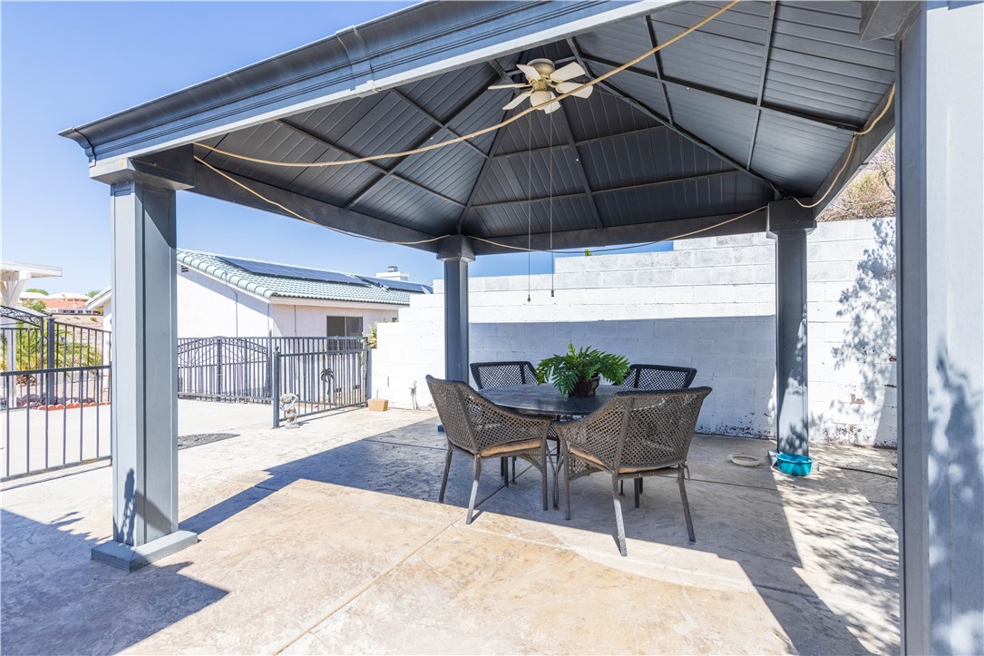 2430 South Ridge Avenue Bullhead City, AZ 86429 - Photo 32 of 57