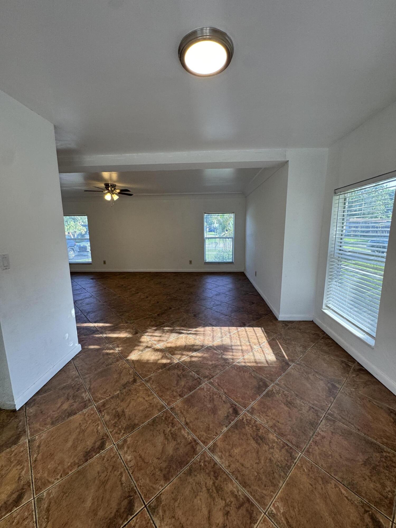 7816 Northwest 70th Terrace Tamarac, FL 33321 - Photo 11 of 37 IMG_1904
