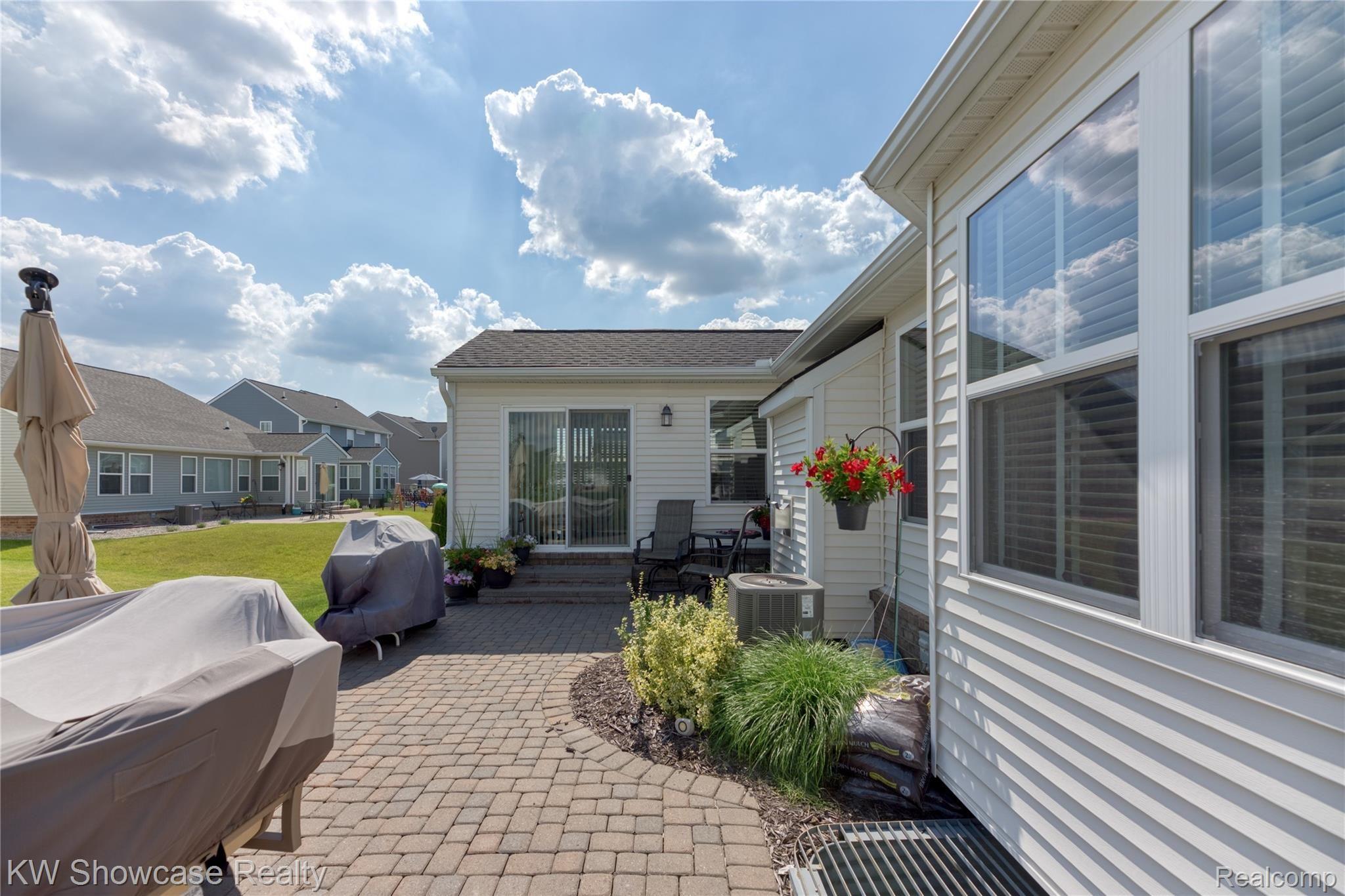 3103 Curtis Road Wixom, MI 48393 - Photo 29 of 30 3101Curtis-29.jpg