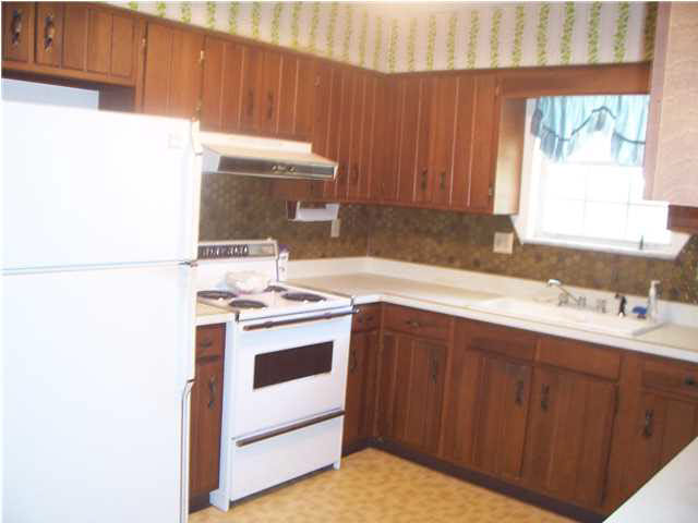 1508 Fuquay Road Evansville, IN 47715 - Photo 8 of 12 Gallery Image 8
