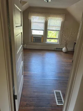 $319,900 | 2511 Washington Street Northeast, Minneapolis, MN 55418