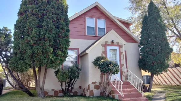 $319,900 | 2511 Washington Street Northeast, Minneapolis, MN 55418