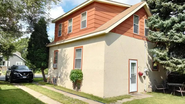 $319,900 | 2511 Washington Street Northeast, Minneapolis, MN 55418