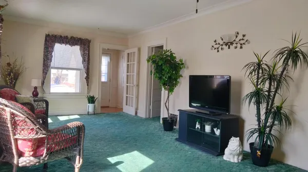 $319,900 | 2511 Washington Street Northeast, Minneapolis, MN 55418