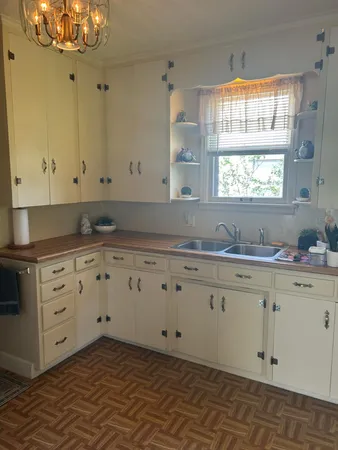 $319,900 | 2511 Washington Street Northeast, Minneapolis, MN 55418