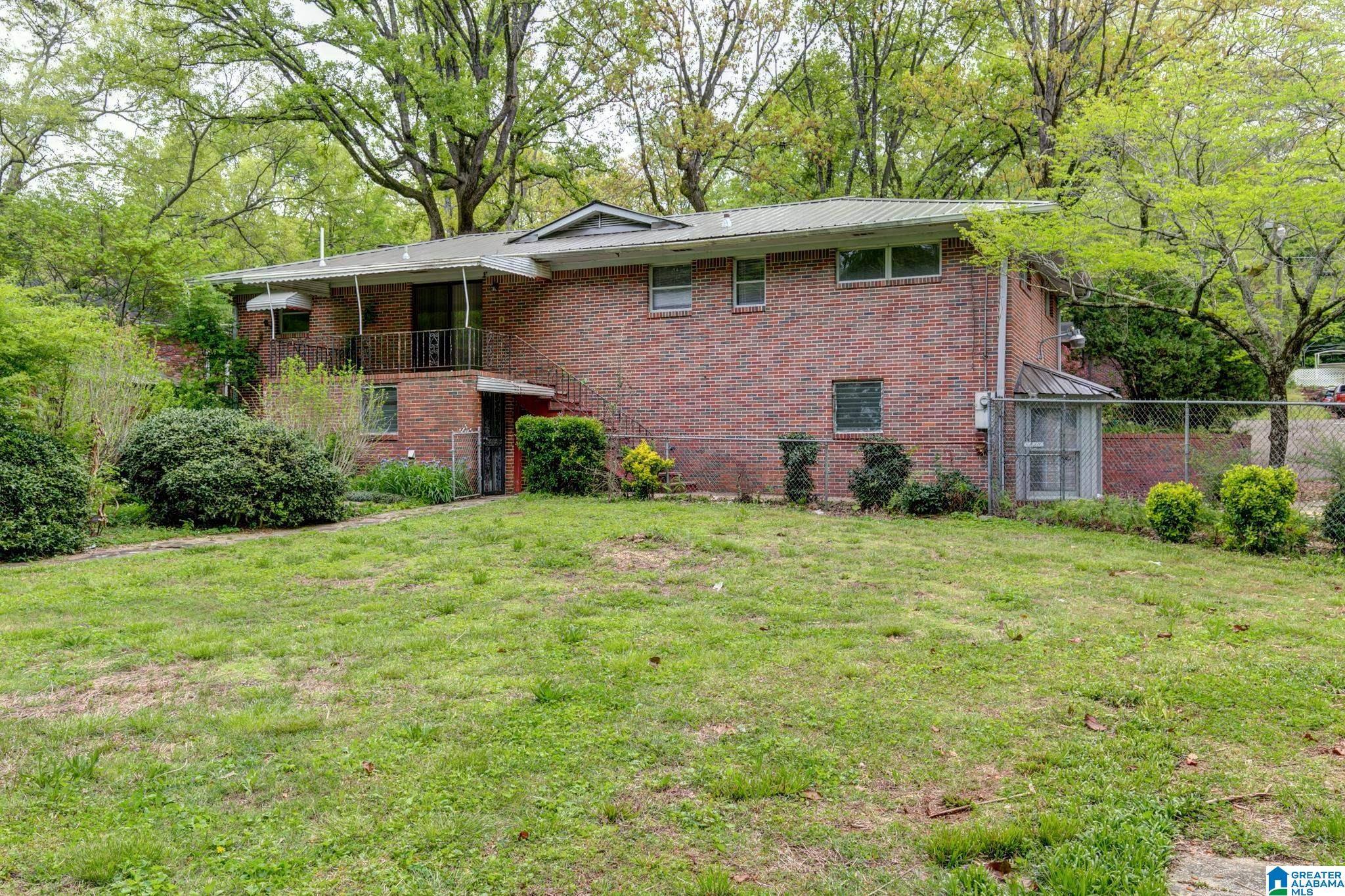 2412 5th Street Northwest Birmingham, AL 35215 - Photo 5 of 36
