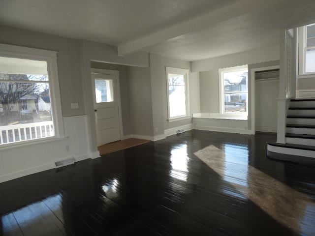 951 Highland Avenue Beloit, WI 53511 - Photo 3 of 22