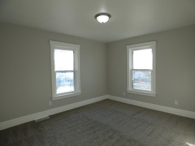 951 Highland Avenue Beloit, WI 53511 - Photo 5 of 22