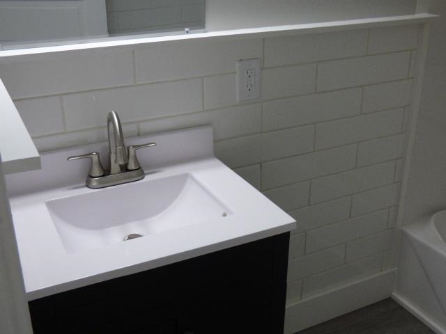 951 Highland Avenue Beloit, WI 53511 - Photo 10 of 22