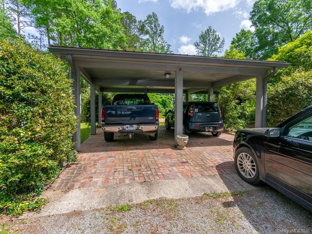 4978 Riverside Road Lancaster, SC 29720 - Photo 4 of 33 Gallery Image 4