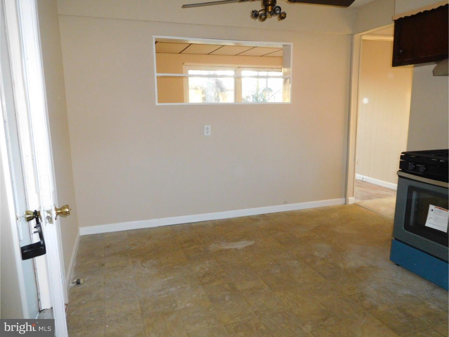 17 Endicott Road Hamilton Square, NJ 08690 - Photo 4 of 13
