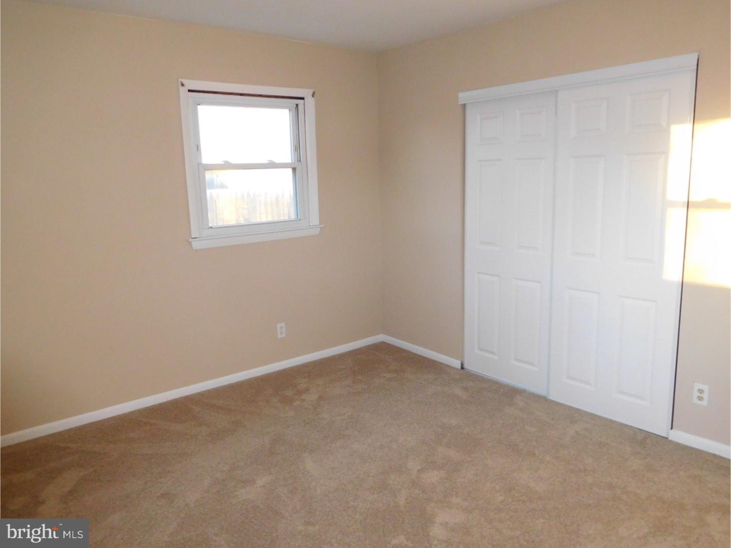 17 Endicott Road Hamilton Square, NJ 08690 - Photo 6 of 13