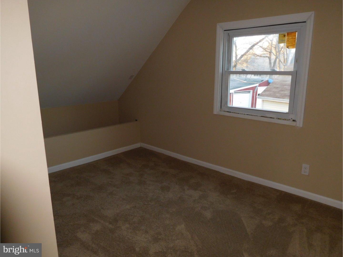 17 Endicott Road Hamilton Square, NJ 08690 - Photo 8 of 13
