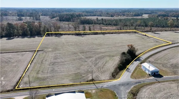$89,000 | 301 Railroad Road, Orrum, NC 28369