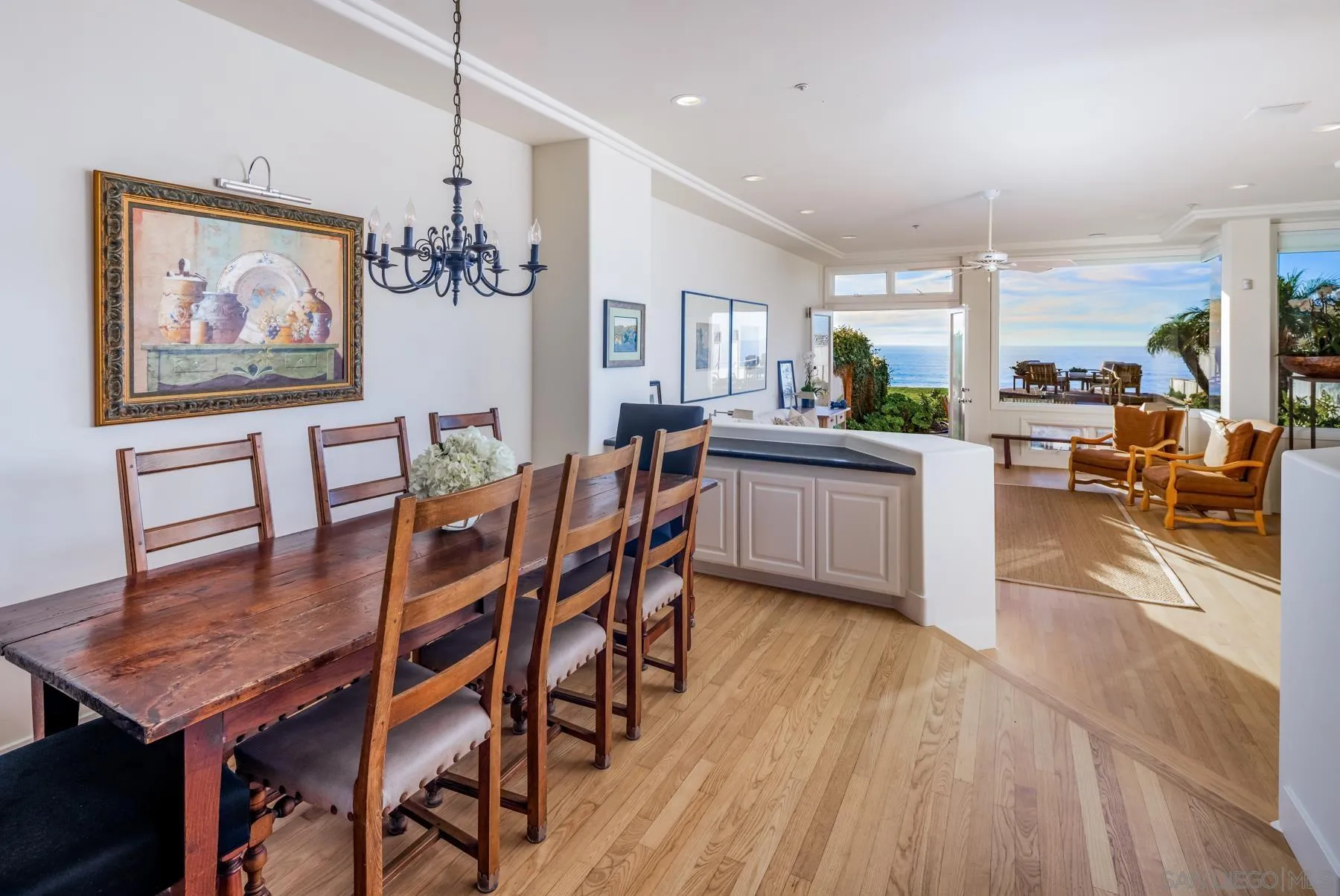 538 4th Street Encinitas, CA 92024 - Photo 9 of 35