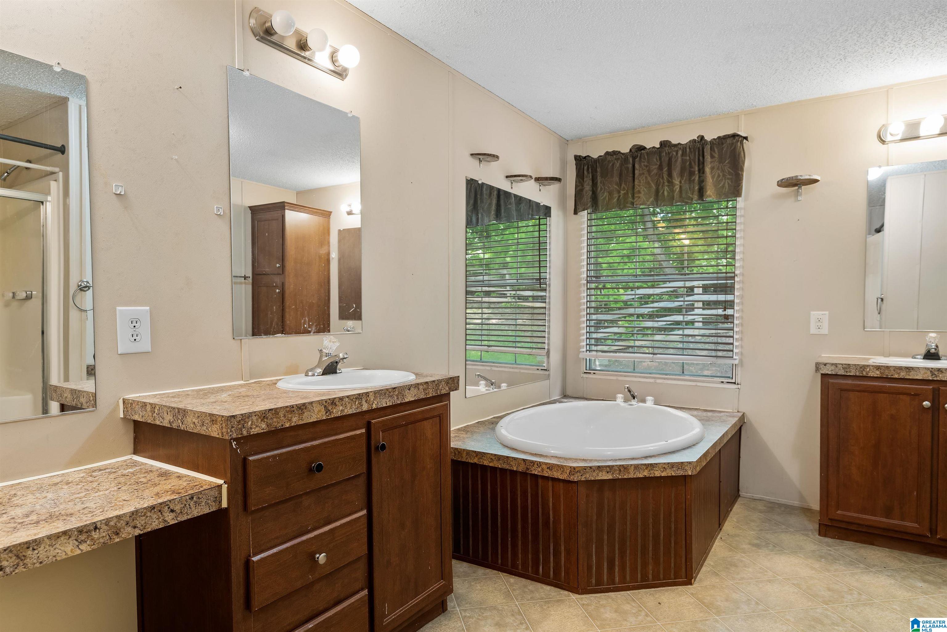 1042 Story Road Woodstock, AL 35188 - Photo 25 of 33