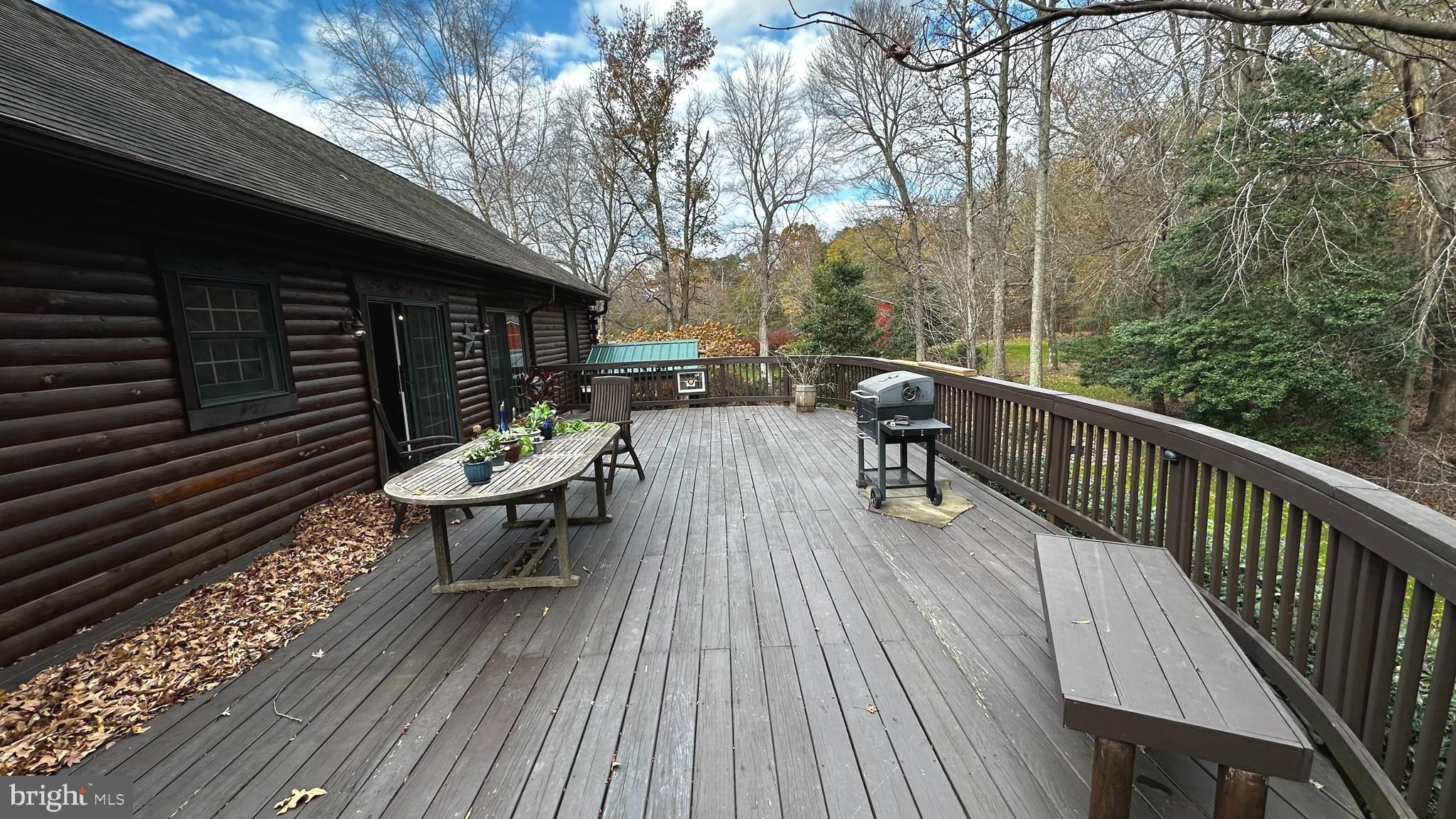 18304 Hawkins Road Brandywine, MD 20613 - Photo 17 of 23 Patio