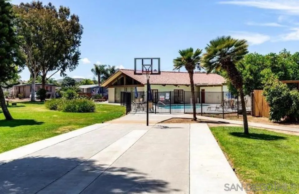 971 Borden Road, Unit 9 San Marcos, CA 92069 - Photo 20 of 23