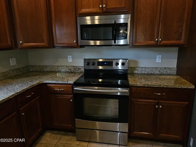 $2,500 | 6111 Edith Stephens Drive, Panama City, FL 32404