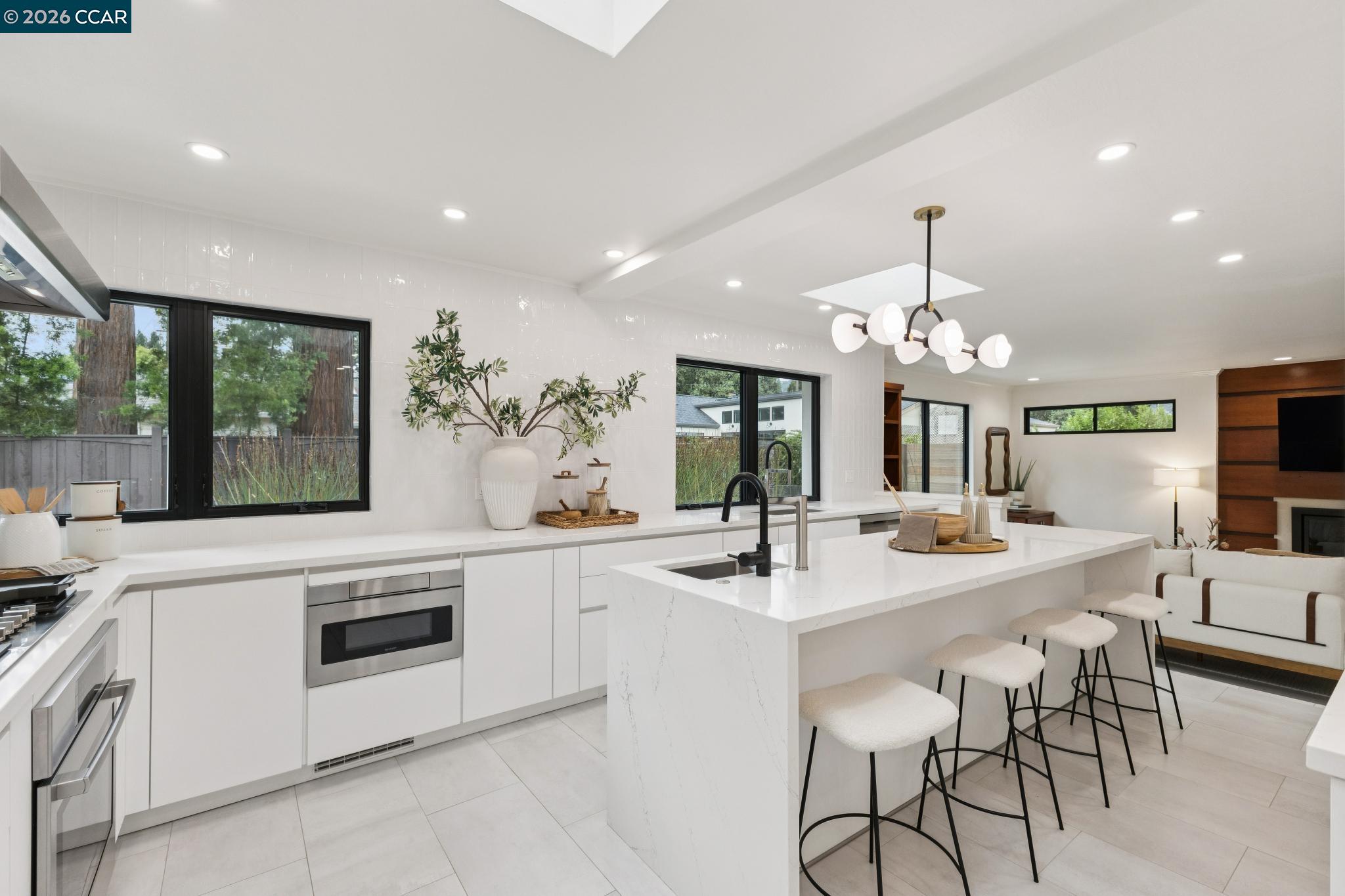 3646 Happy Valley Road Lafayette, CA 94549 - Photo 12 of 52 Gallery Image 12