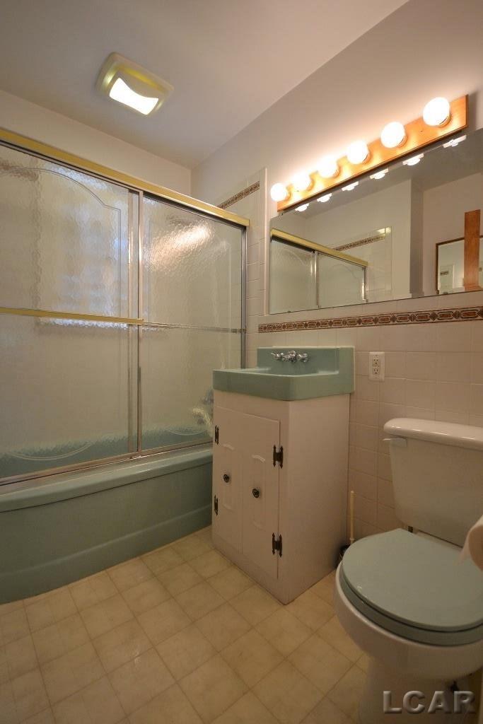 38828 Wade Road Romulus, MI 48174 - Photo 17 of 29