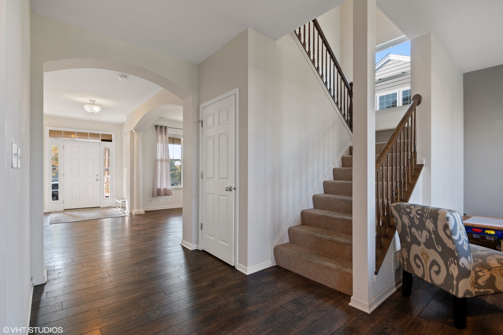 220 Prescott Avenue Elgin, IL 60124 - Photo 7 of 33