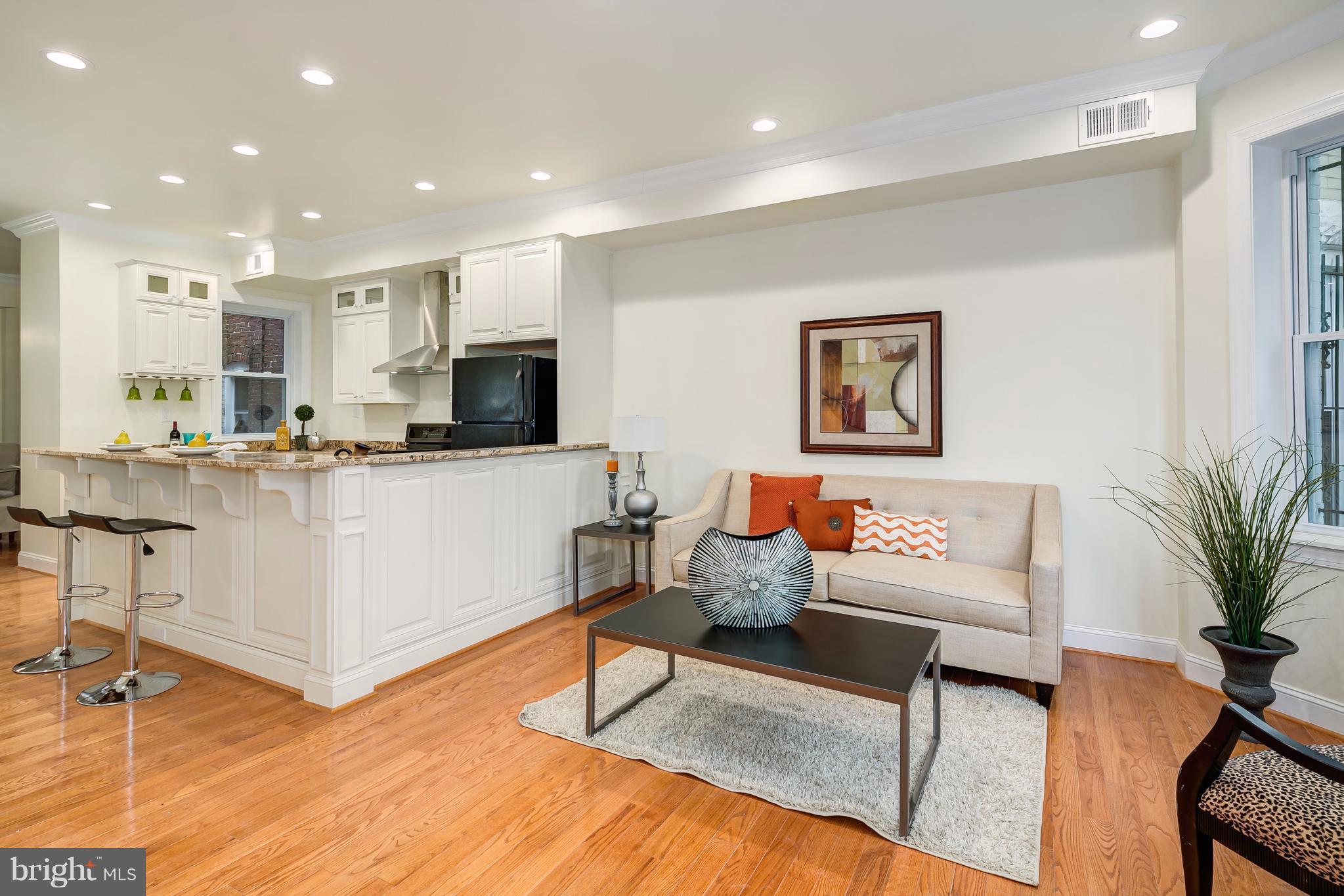 19 Todd Place Northeast Washington, DC 20002 - Photo 5 of 22 Living Room