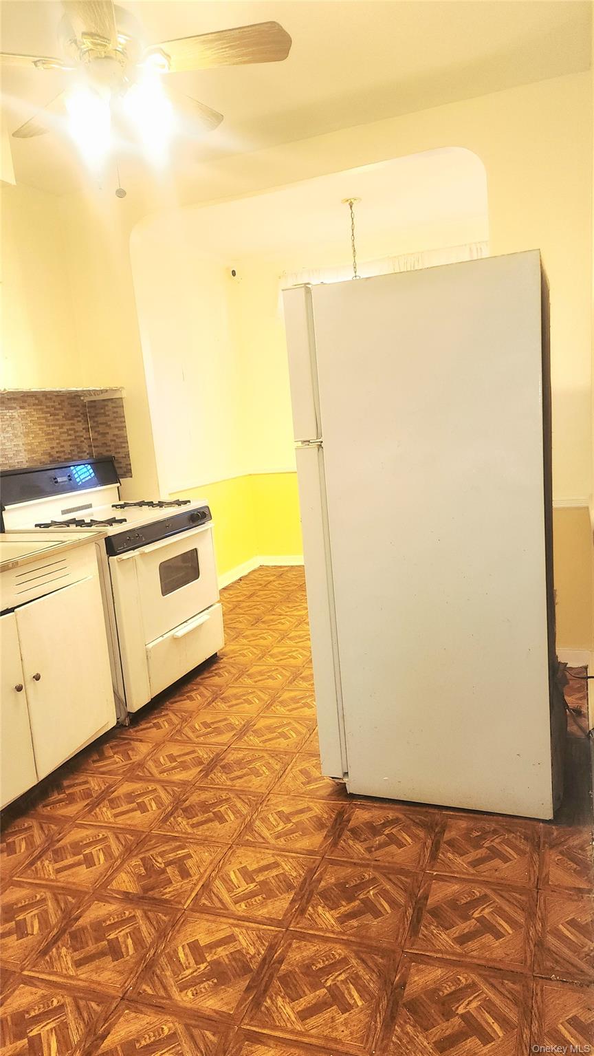 664 Remsen Avenue Brooklyn, NY 11236 - Photo 16 of 40 a view of a room with an empty space